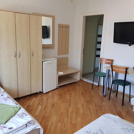 Livingpalanga Meta1 Leilighet Eksteriør bilde