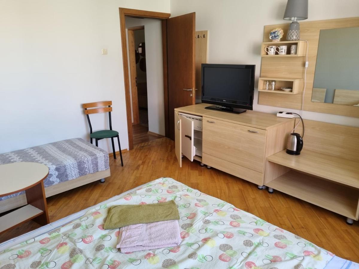 Livingpalanga Meta1 Leilighet Eksteriør bilde